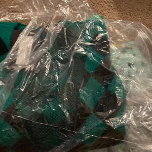 COPY - Brand new sweater